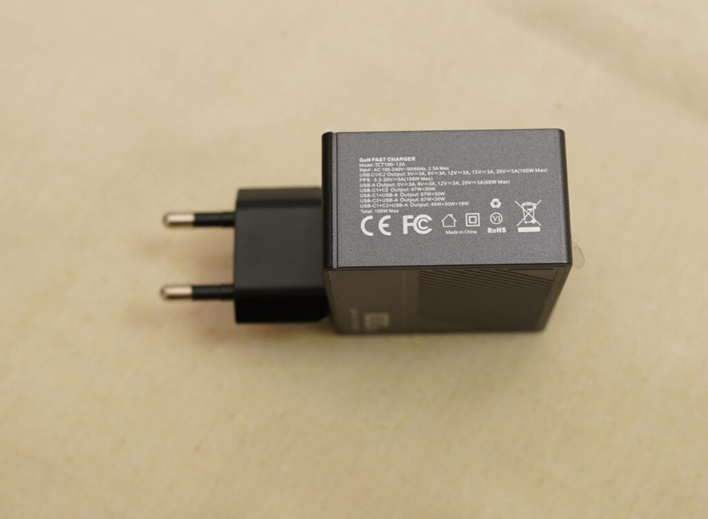 toocki usb gan 100w charger 05