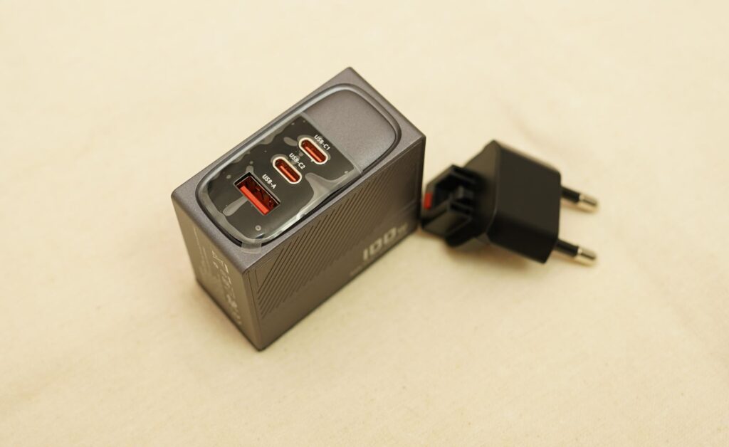 toocki usb gan 100w charger 08